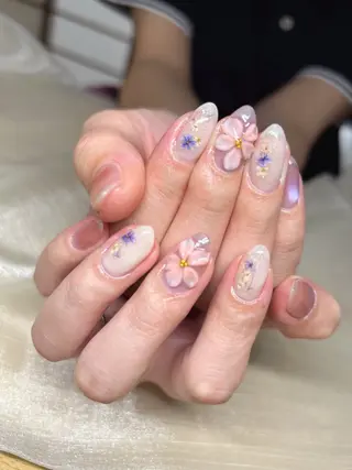 ネイル LUKA NAILのネイルデザイン