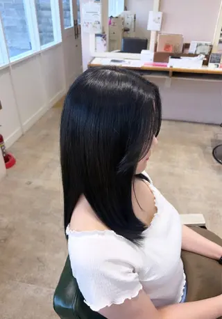 カラー 🫧佐藤透明感カラー デザインカラーのヘアスタイル
