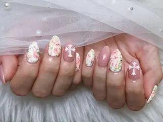 ネイル lucky nail 歌舞伎町のネイルデザイン