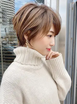 ショート カラー 美髪矯正 レイヤーカット/加納のヘアスタイル