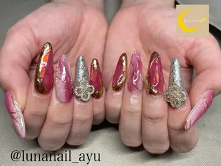 ロング LUNA NAIL ayuのネイルデザイン
