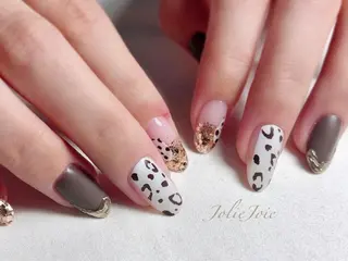 ネイル Jolie Joieの眉毛・アイブロウイメージ