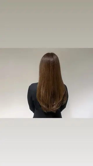 ロング 長野 美沙のヘアスタイル