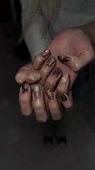 ネイル TESS 久屋ネイル 🪭tomoyaのネイルデザイン