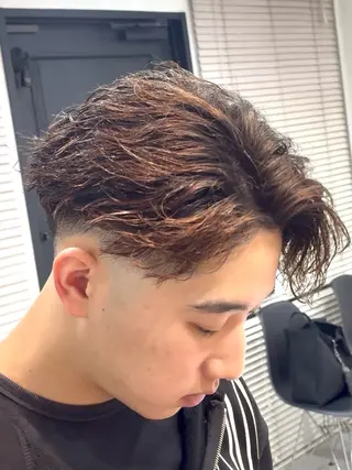 パーマ メンズ ⚡️大宮パーマ特化 美容師⚡️ 真裟斗のヘアスタイル