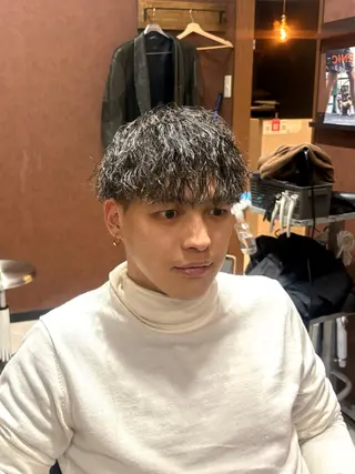 ショート パーマ メンズ メンズ特化 / Reiのヘアスタイル
