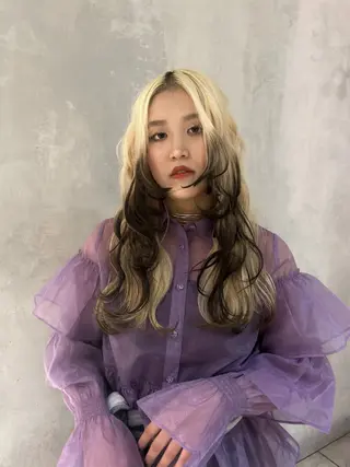 ロング カラー Hinata🛸 ハイトーン美容師のヘアスタイル