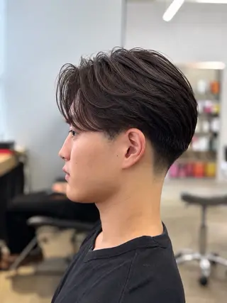 メンズ メンズ特化/テーパー フェード/LEO🔥のヘアスタイル