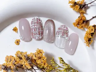 ネイル mogunail &blowのネイルデザイン