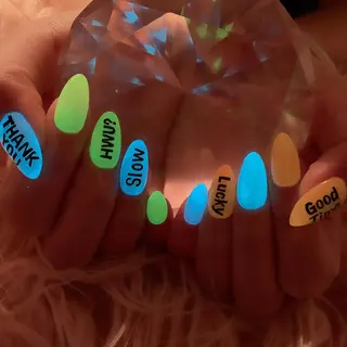 ネイル EMU NAILのネイルデザイン