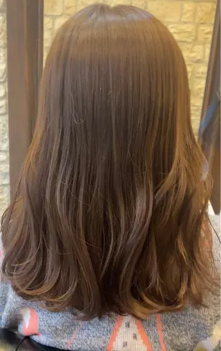 ロング カラー ブリーチカラー⸜♡⸝ クルミ🐍のヘアスタイル