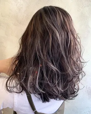 ミディアム カラー 沖縄東京2拠点美容師 mamicoのヘアスタイル