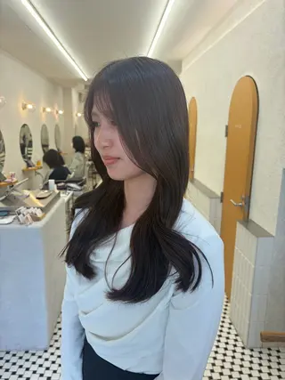 ロング まろやかベージュ🤎 艶カラー🔔リンのヘアスタイル