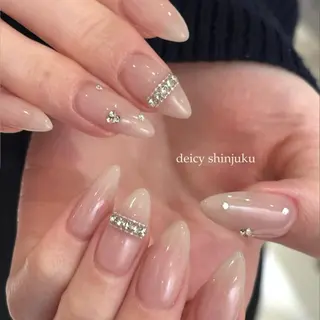 ネイル 山元 美愛のネイルデザイン