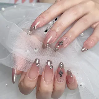 ネイル サイナネイル🎀 長さ出し専門店のネイルデザイン
