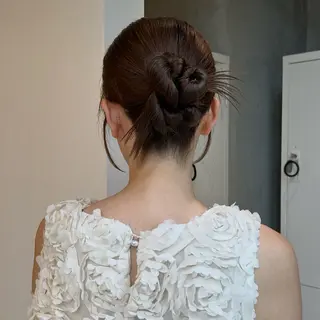 ヘアアレンジ 伊沢 美憂 ⌇﻿渋谷アシスタントのヘアスタイル
