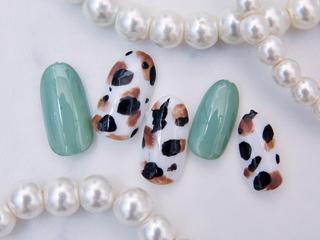 ネイル 💗🪽Tiary Nail🪽💗のネイルデザイン