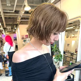 ショート 《9月クーポン記 載中》小森祐希のヘアスタイル