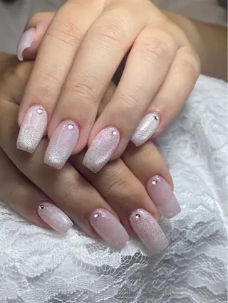 ネイル 𝓐𝓷𝓻𝓲 XiinhNailのネイルデザイン