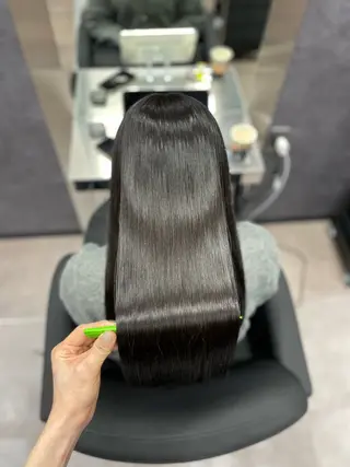 ロング CYNTHIADUE 店長| IRISUのヘアスタイル