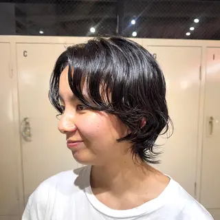 ショート 艶髪ハイトーン× ボブ🥣アイネのヘアスタイル