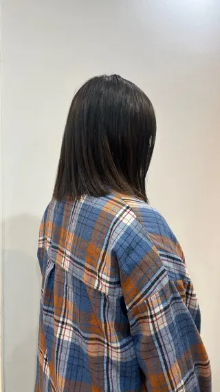 ミディアム 速水 絵理子のヘアスタイル