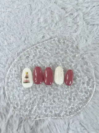 ネイル レイレア ネイルルームのネイルデザイン