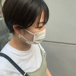 ショート ヘアアレンジ サナ🌱 切りっぱなしボブのヘアスタイル