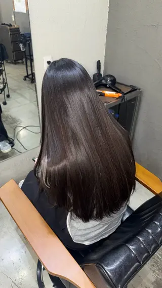 ロング 小池 かなこのヘアスタイル