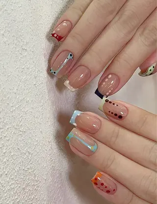 ネイル Lynn_ Nailのネイルデザイン