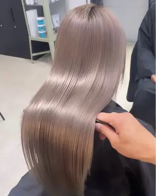 ロング カラー Hayashi Maiのヘアスタイル
