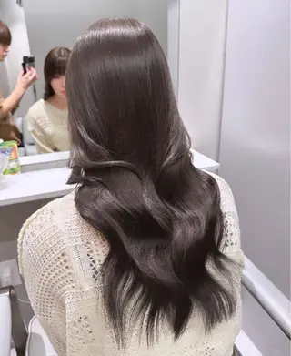 ロング Rita/髪質改善/ ブリーチなしWカラーのヘアスタイル