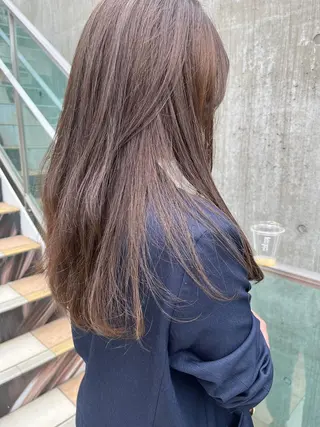 セミロング カラー パーマ ヘアアレンジ メンズ キッズ ネイル マツエク・マツパ アイブロウ 久木原 ゆりのヘアスタイル