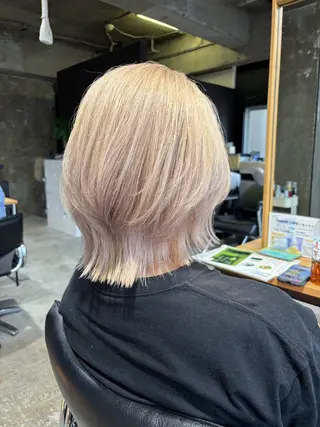 ミディアム カラー 美髪縮毛矯正✨ カラーが得意💪本間のヘアスタイル