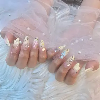 ネイル KIREIE .Rのネイルデザイン
