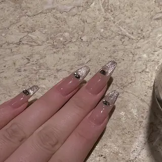 ネイル I-nailロング /ワンホン/キラキラのネイルデザイン