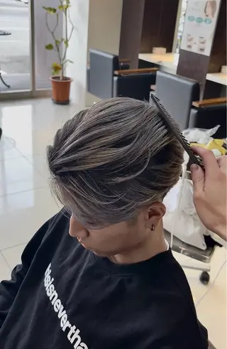 ショート メンズ 静岡/草薙パーマ メンズバレイヤージュのヘアスタイル