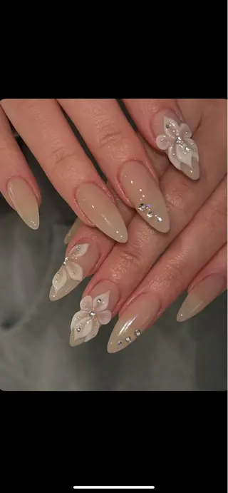 ネイル NiJi Nailsのネイルデザイン
