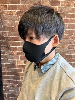 ショート カラー パーマ ヘアアレンジ メンズ キッズ ネイル マツエク・マツパ アイブロウ 久木原 ゆりのヘアスタイル