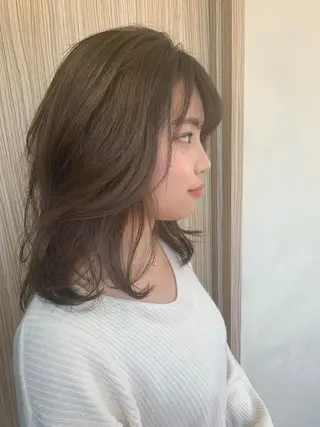 セミロング 🌸スタイリスト 山浦美恵のヘアスタイル