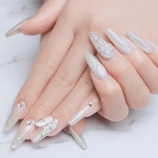 ネイル Nailsalon Liliesのネイルデザイン