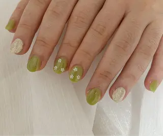 ネイル mogunail &blowのネイルデザイン
