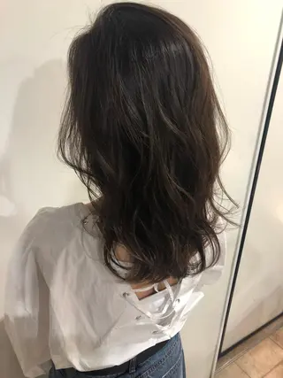 セミロング 夜23時まで予約🉑 reverieあきらのヘアスタイル