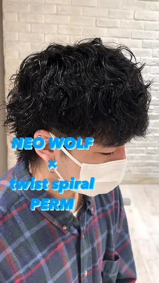 パーマ メンズ アイブロウ 曲がる縮毛矯正 LIBER 岩名のヘアスタイル
