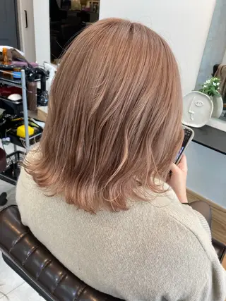 ミディアム カラー ヘアアレンジ 今谷 莉夏子のヘアスタイル