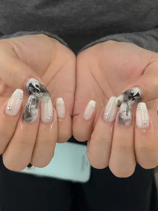 ネイル schon 🎀saraのネイルデザイン