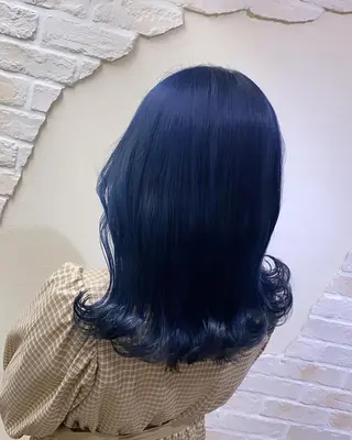 カラー ミディアム TIGRE kamitoriのヘアスタイル