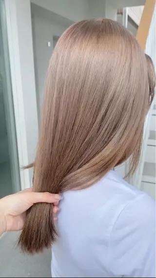 セミロング カラー ヘアアレンジ 🌷FUKA🌷 まろやかハイトーンのヘアスタイル