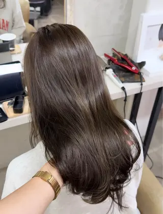 セミロング カラー クロスパーマ/透明感 カラー/Erikaのヘアスタイル
