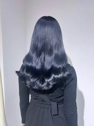 ロング allum SAKURAのヘアスタイル